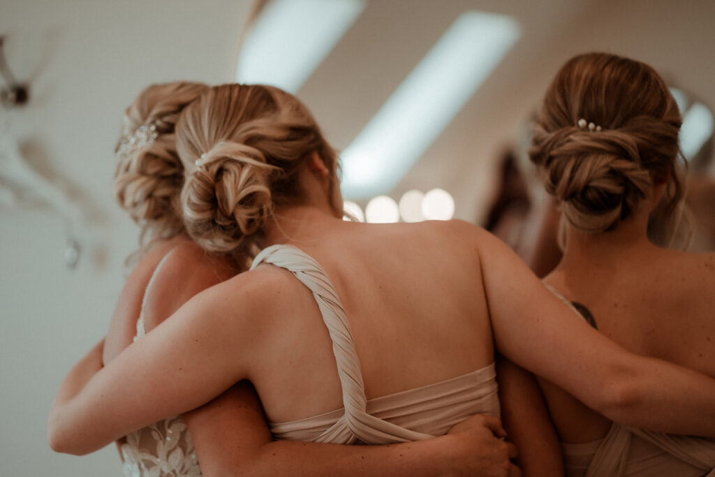 Bridal prep at Hyde House Cotswolds Wedding Venue