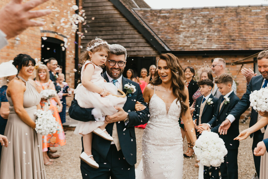 Barns & Yard Wedding Photos