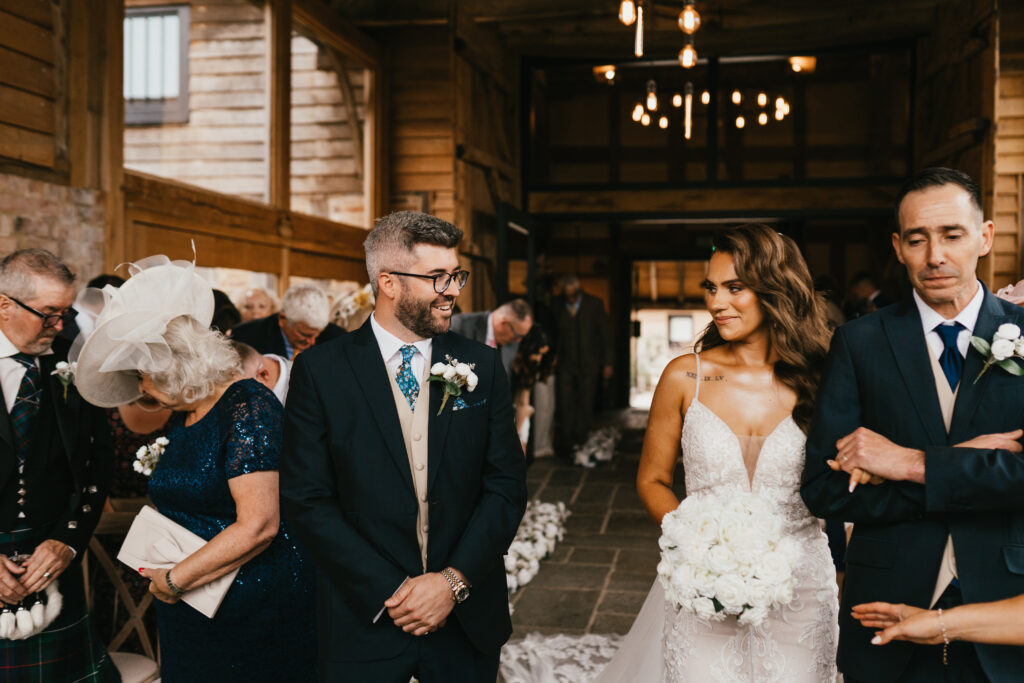 Barns & Yard Wedding Photos