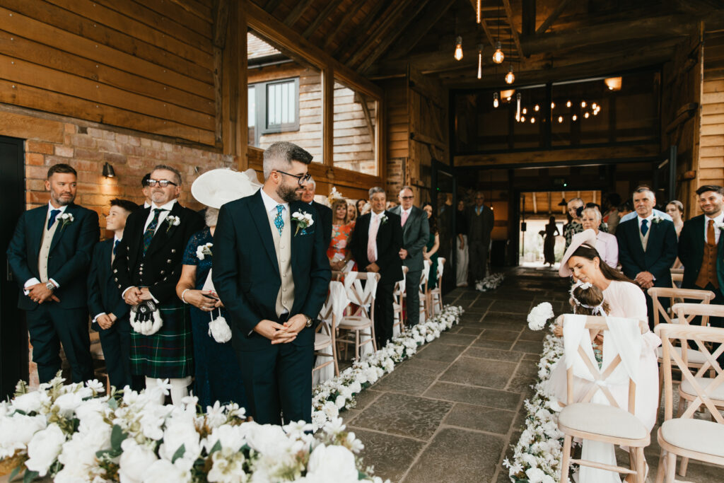 Barns & Yard Wedding Photos