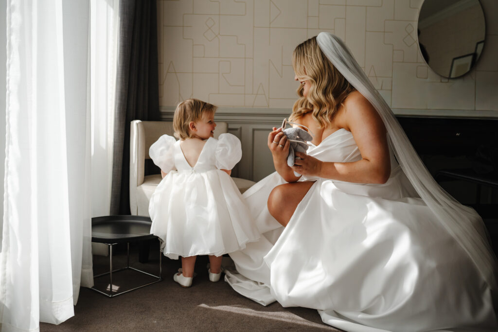 Wedding prep at the Ampersand Hotel by London Elopement Photographer