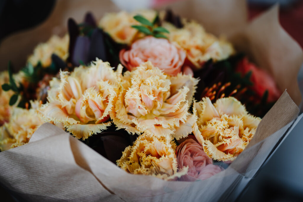 Wedding prep at the Ampersand Hotel by London Elopement Photographer