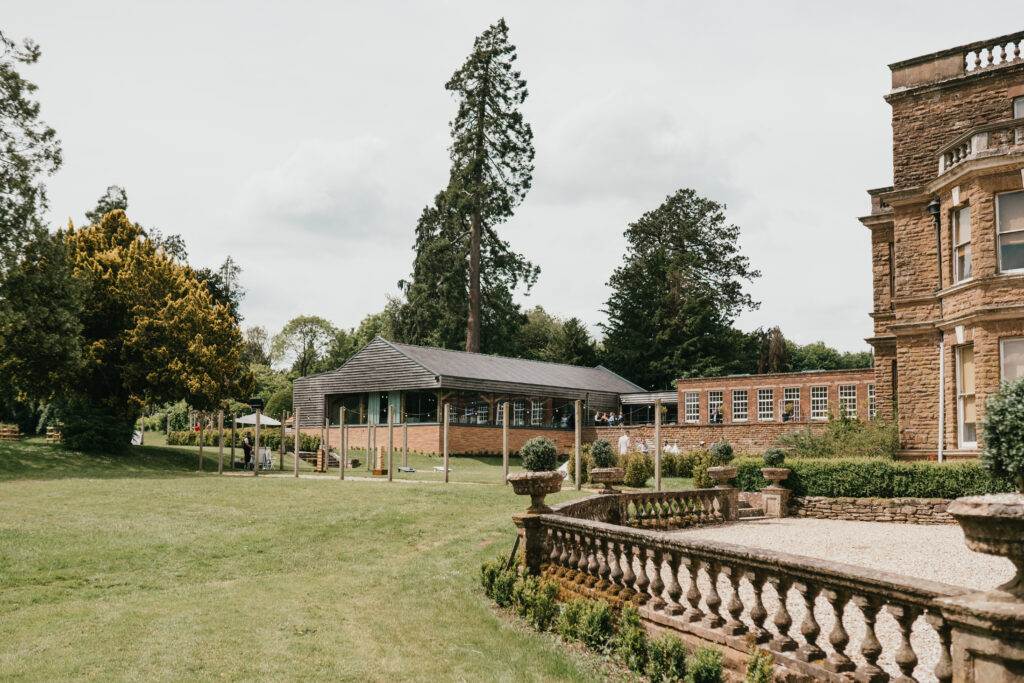 Cocktail Hour at Bredenbury Barns