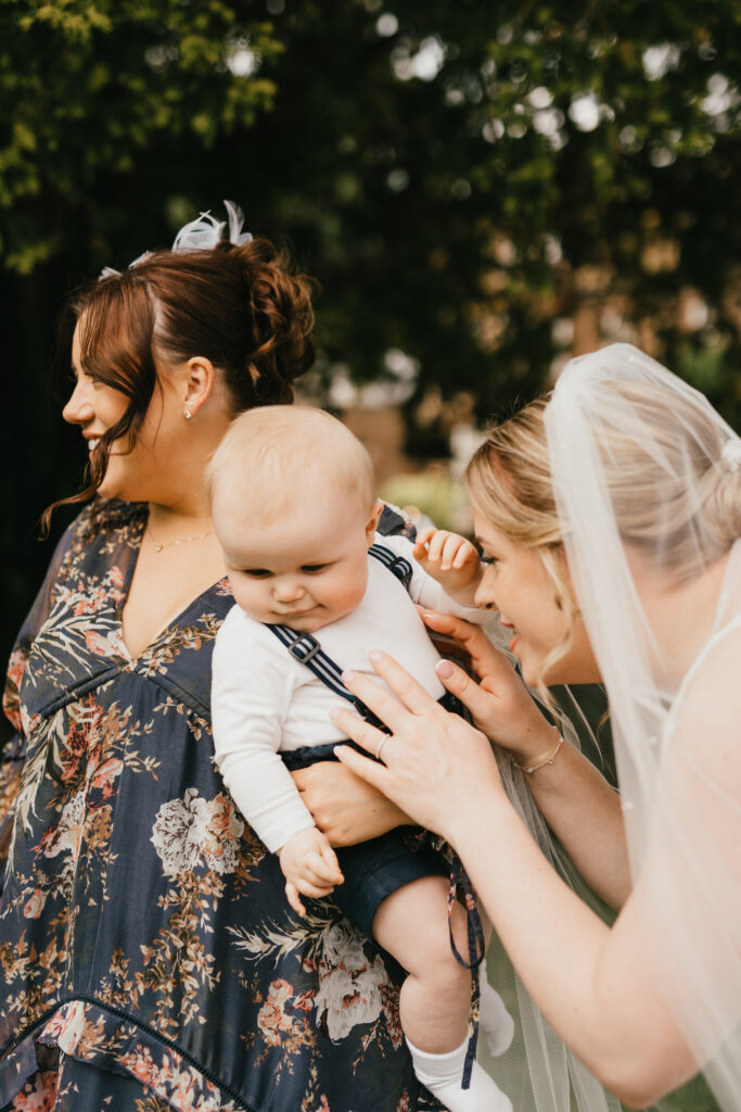 Family Portraits at Bredenbury Court Barns