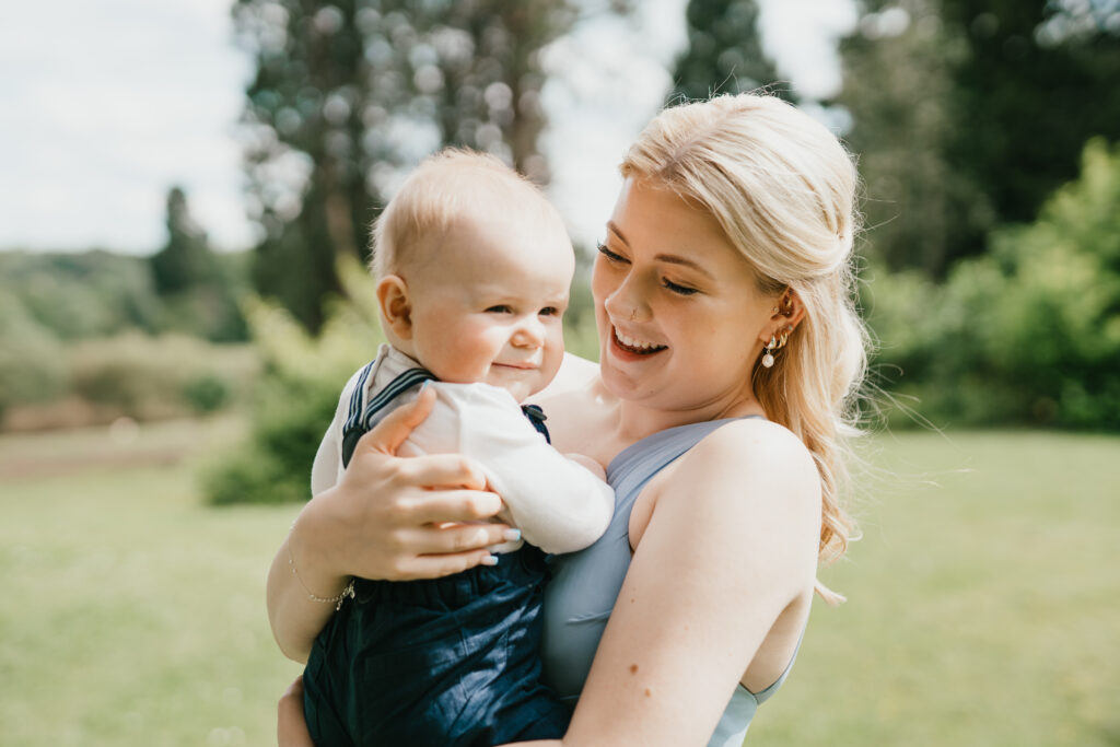 Family Portraits at Bredenbury Court Barns