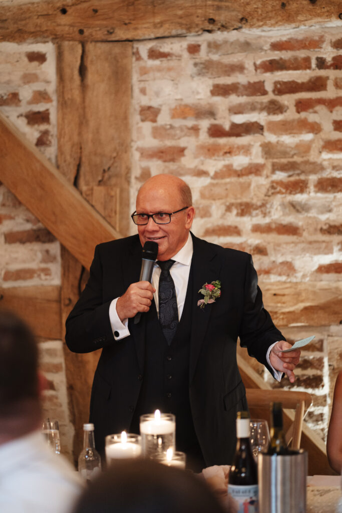  Barns & Yard wedding photos