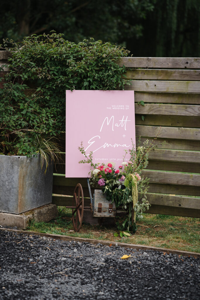  Barns & Yard wedding photos