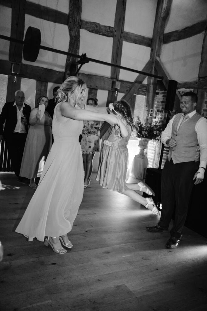  Barns & Yard wedding photos