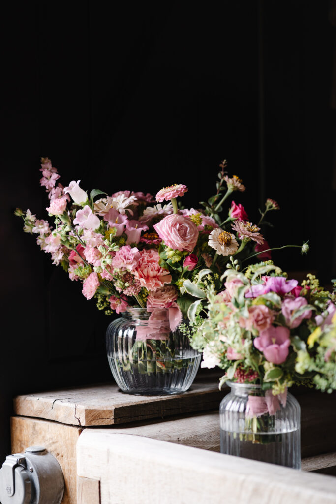  Barns & Yard wedding photos