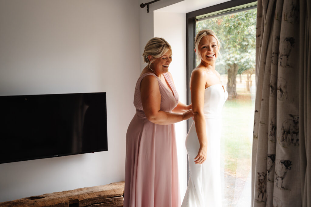  Barns & Yard wedding photos