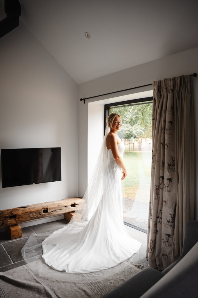  Barns & Yard wedding photos