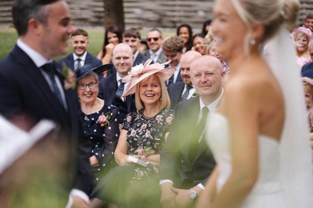  Barns & Yard wedding photos