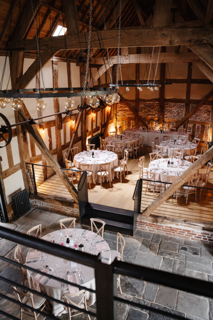  Barns & Yard wedding photos