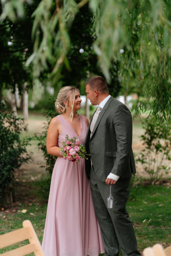  Barns & Yard wedding photos