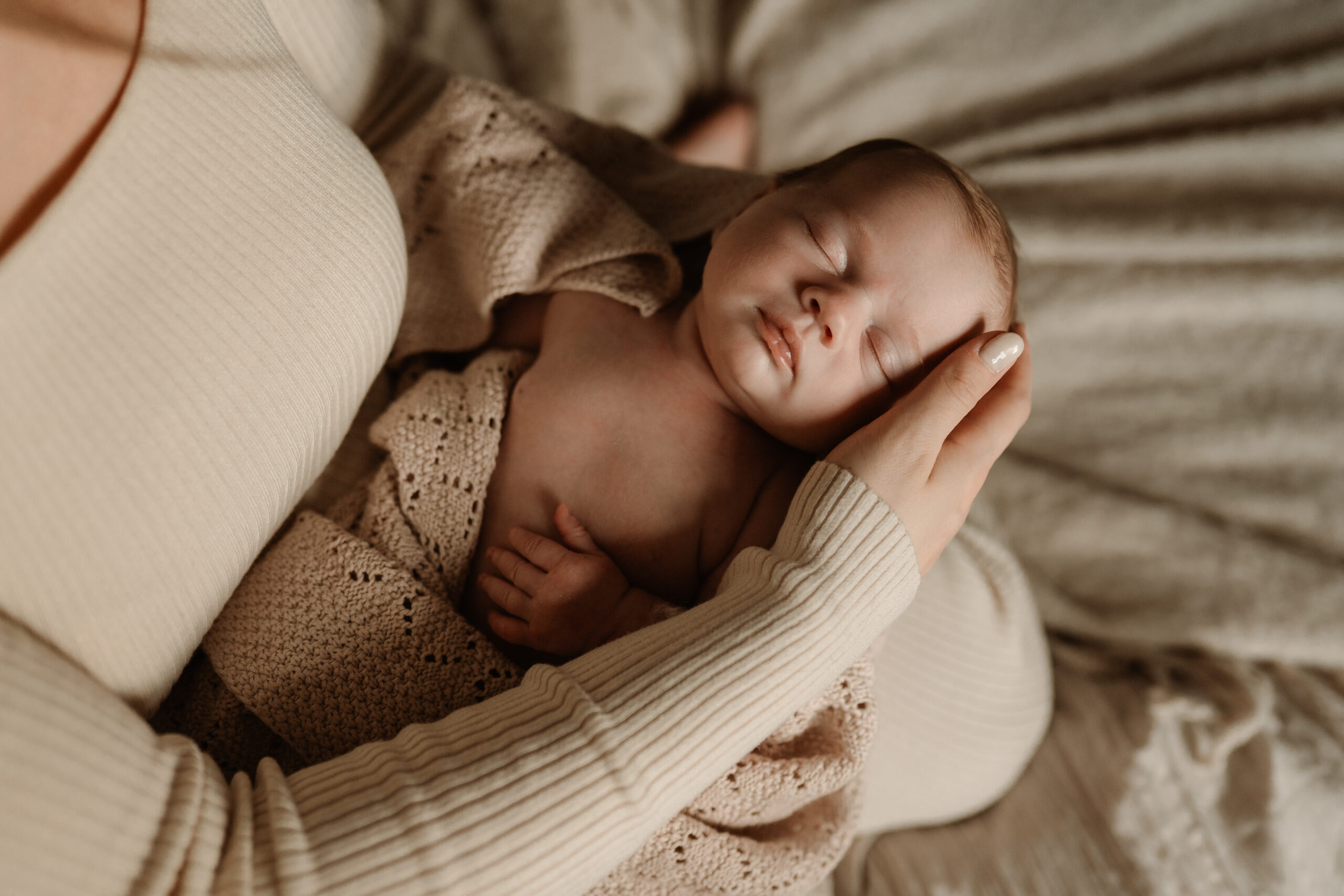 Hereford newborn photography in the home