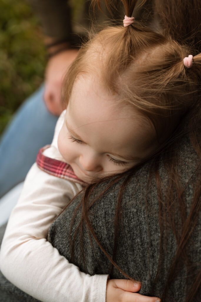 Family Photoshoot with Worcester Newborn Photographer at Tiddesley Wood
