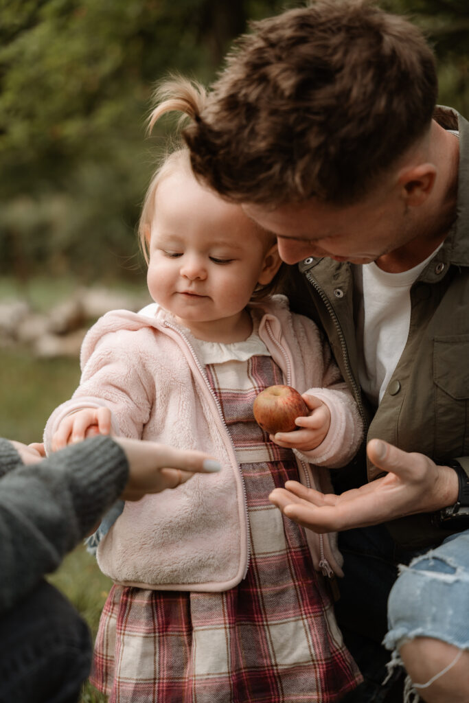 Family Photoshoot with Worcester Newborn Photographer at Tiddesley Wood