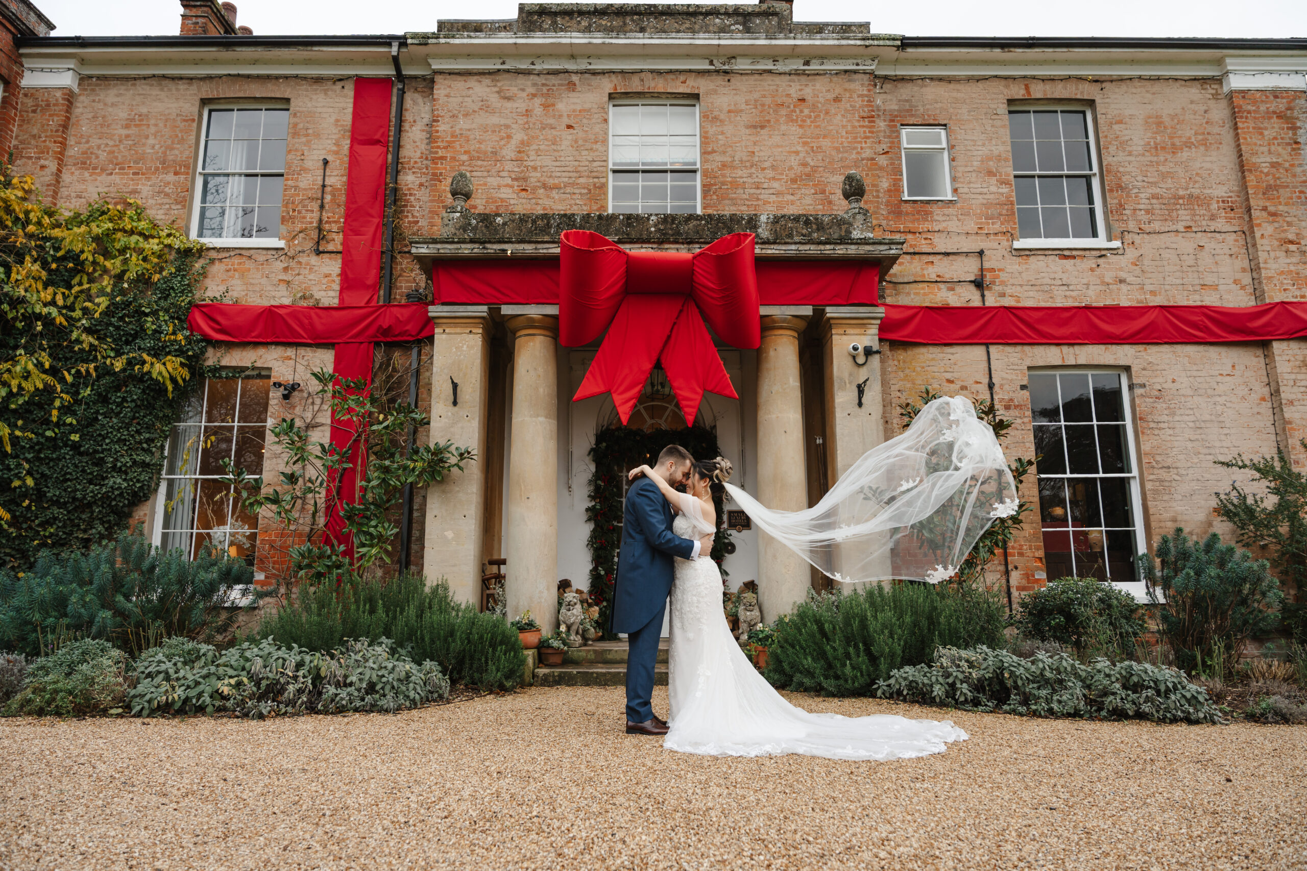 Wedding Photographer at The Retreat at Elcott Park