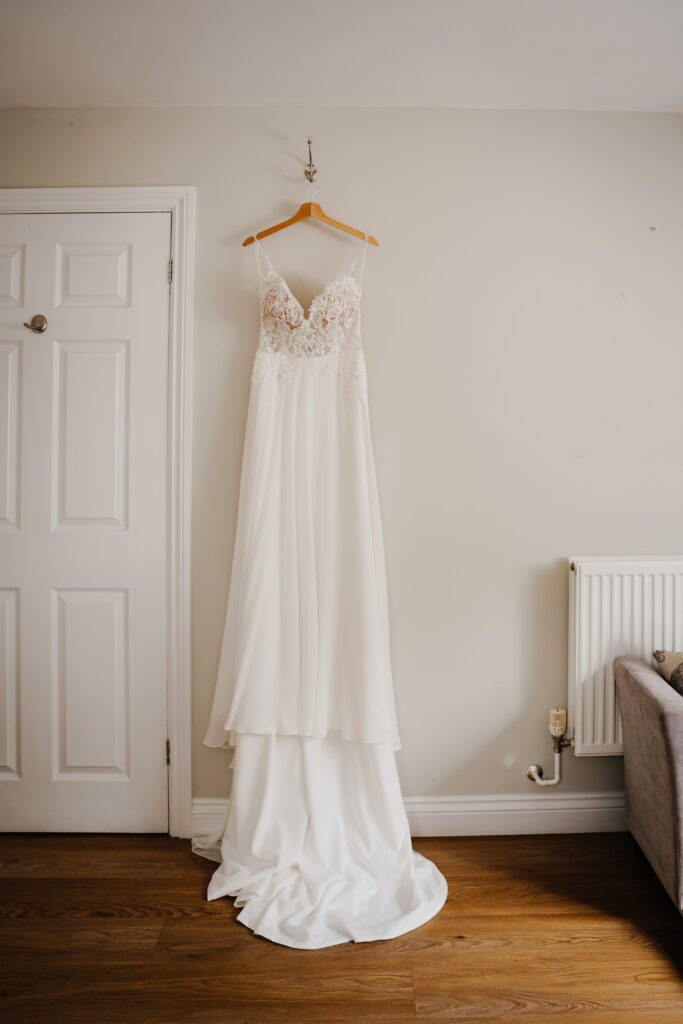 Elmbridge Farm wedding preparations photos