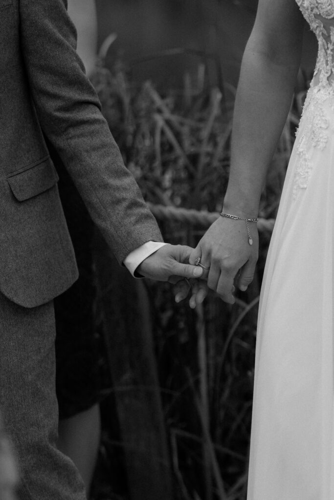 Elmbridge Farm wedding outdoor ceremony photos