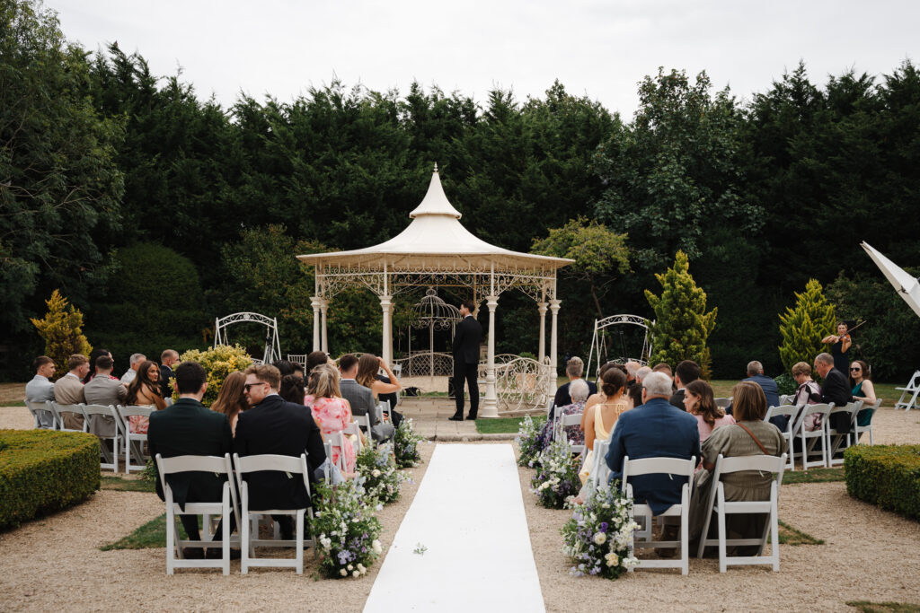Outdoor Ceremony at Manor by the Lake