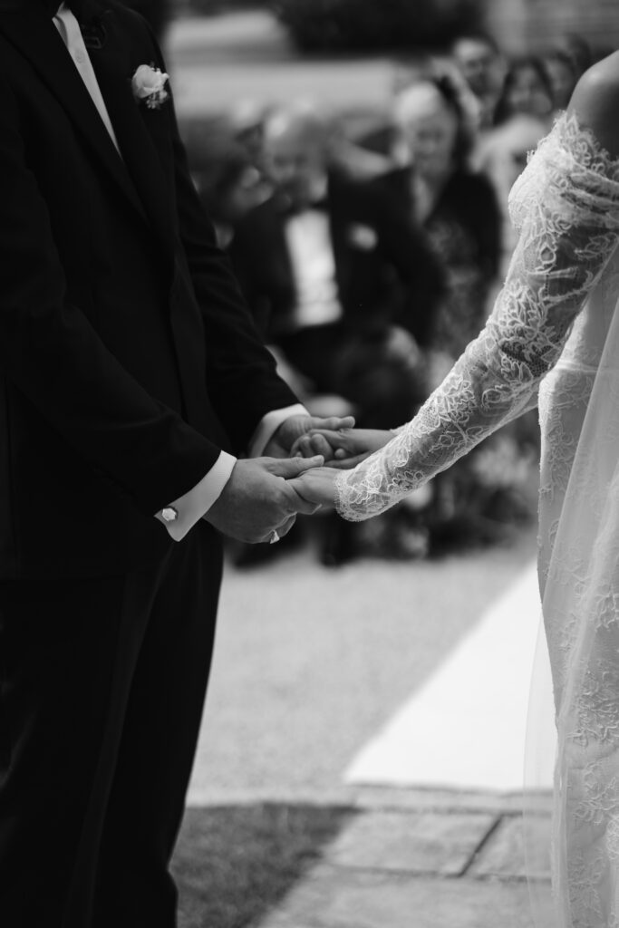 Outdoor Ceremony at Manor by the Lake