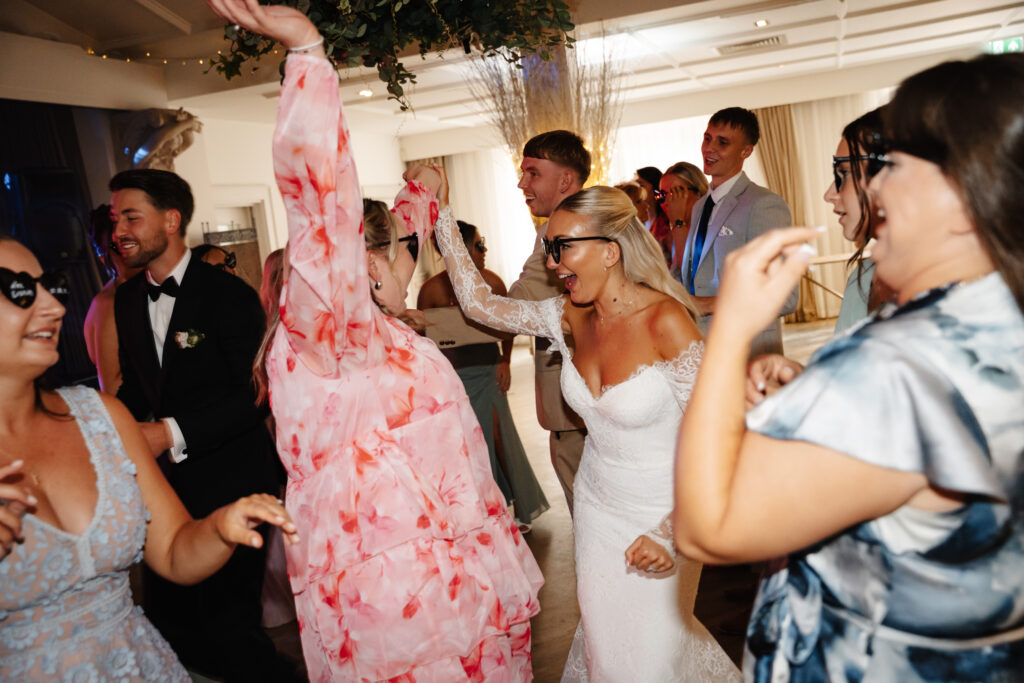 Evening reception photos at Manor by the Lake