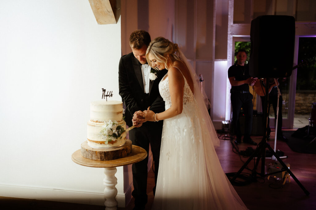 Wedding reception space at hyde house by Cotswolds wedding photographer