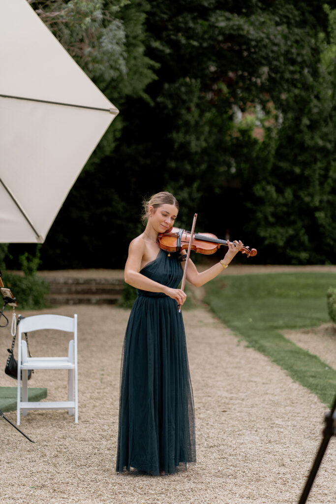 Manor by the Lake outdoor ceremony photos by Cotswolds wedding photographer