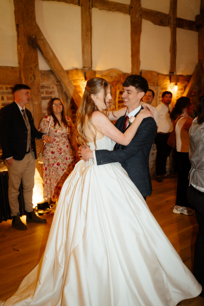 Barns and yard wedding dancefloor photos