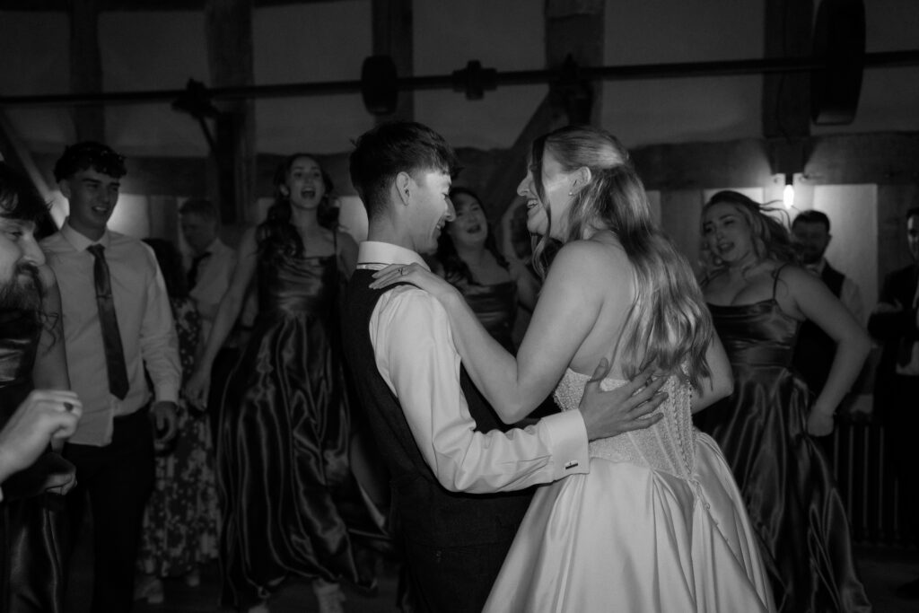 Barns and yard wedding dancefloor photos