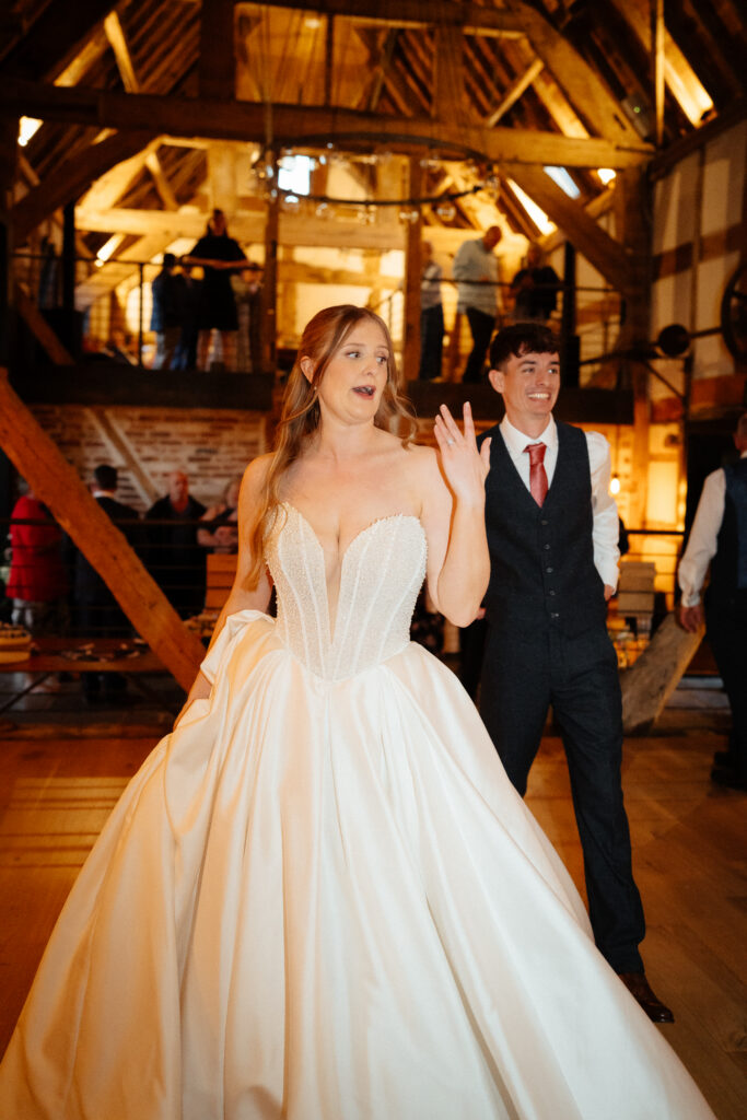 Barns and yard wedding dancefloor photos