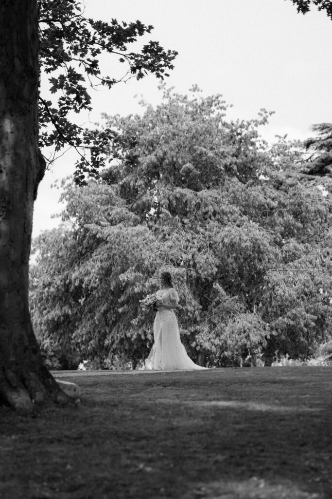 outdoor ceremony at Eastington park by Cotswolds wedding photographer