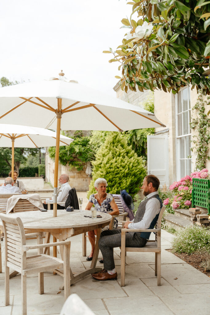 cocktail hour at Eastington park by Cotswolds wedding photographer