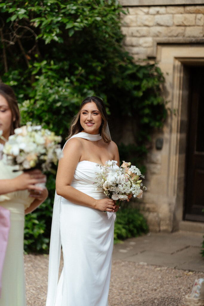 first look at the water garden at kiftsgate court gardens by cotswolds wedding photographer