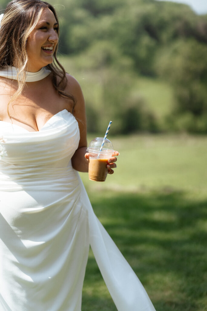 outdoor wedding ceremony at kiftsgate court gardens by cotswolds wedding photographer
