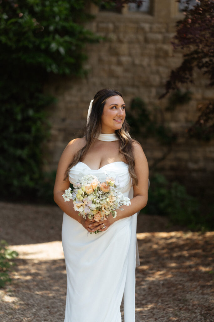 first look at the water garden at kiftsgate court gardens by cotswolds wedding photographer
