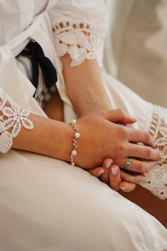 bridal prep at brinsop court for autumn wedding by hereford wedding photographer