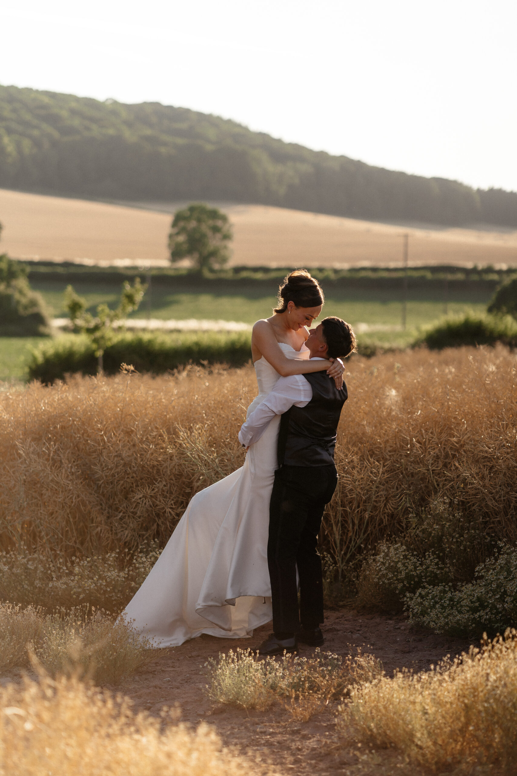 Brinsop court wedding by Cotswolds wedding photographer