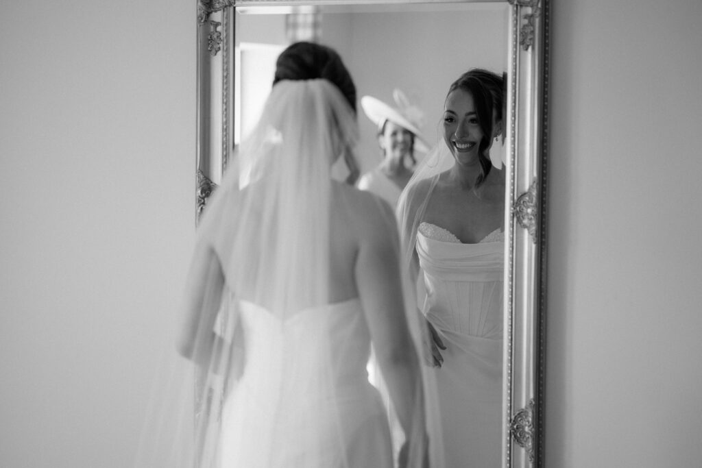 bridal prep at Brinsop Court by Cotswolds wedding photographer
