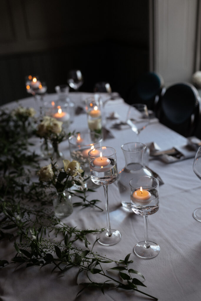 wedding reception at Browns restaurant for bath wedding photographed by Cotswolds wedding photographer