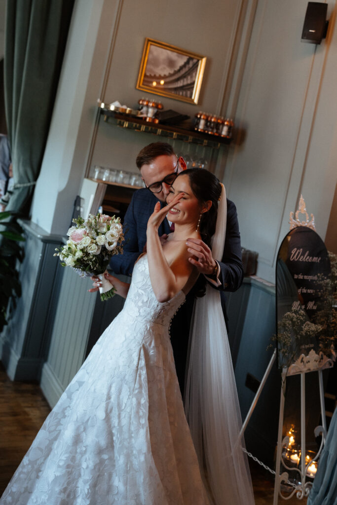 wedding reception at Browns restaurant for bath wedding photographed by Cotswolds wedding photographer