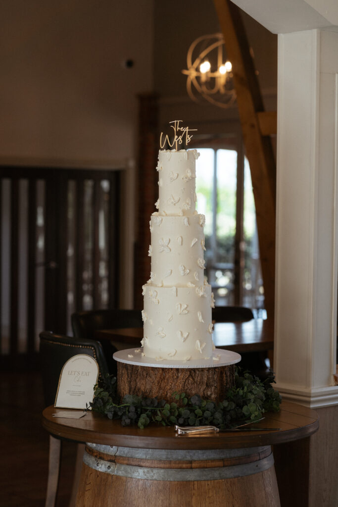 Cider Mill Barns wedding photos by Cotswolds wedding photographer 